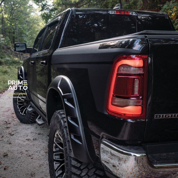 Fender Flares set 4 PCs Ford Bronco Sport 2021 - 2026 Pocket - style black Bushwacker 20952 - 02