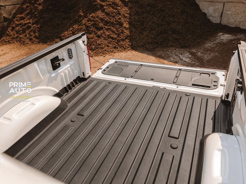 ImpactLiner Volkswagen Amarok 2024 + WeatherTech 36924IM