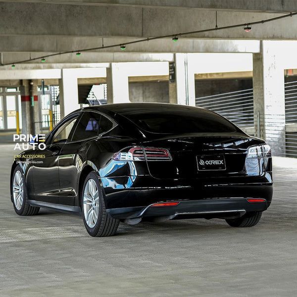 Tylne lampy Tesla Model S 2012-2021 LUXX-Series Black-Red AlphaRex 601130