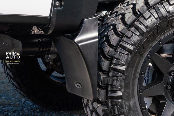 Mudguards Toyota Tundra 2014-2021 fender flares smooth BLACK Bushwacker MUD-30040
