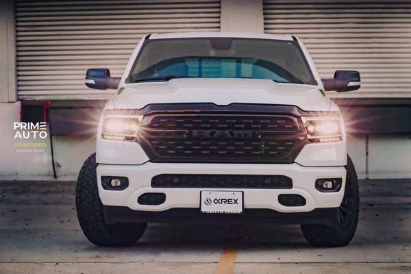 Lampy przednie Ram 1500 2019- 2025 LUXX-Series Alpha-Black AlphaRex 880575