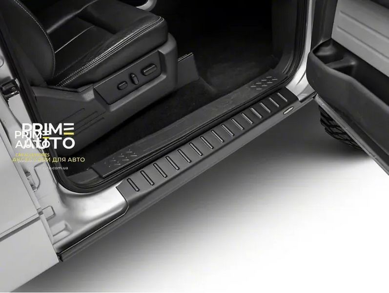 Okładziny na progach 4 szt Chevrolet Silverado 1500 ExtendedCab 2007-2013 Bushwacker 14079