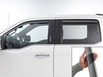 Owiewki okienne wkładany prz&oacute;d+tył Ford F-150 Lightning 2022-2025 połysk WeatherTech 801025IM-81765IM