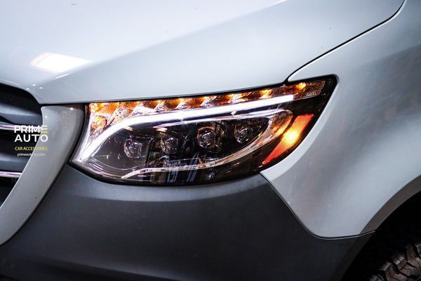 Front lights Mercedes-Benz Sprinter 2019-2023 LUXX-Series Black AlphaRex 880497