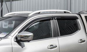 Window Deflectors 4pcs Nissan Navara 2015 + EGR 92463044B