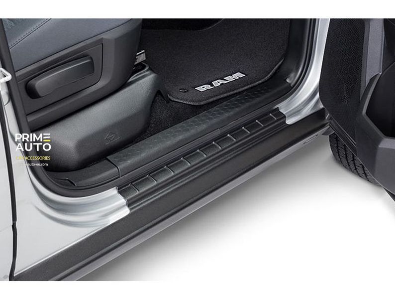 Trail Armor 4 PC SET RAM/Dodge Ram 2500/3500 MegaCab 2009-2019 Bushwacker 14086