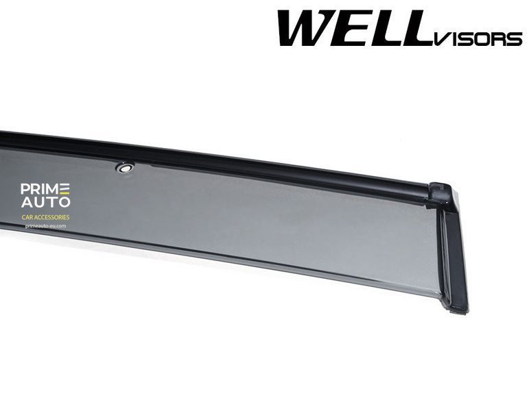 Owiewki do szyb samochodowych num 4 szt z czarna chromowana listwa Volkswagen Golf 2010 - 2014 Hatchback Wellvisors 3-847VW008