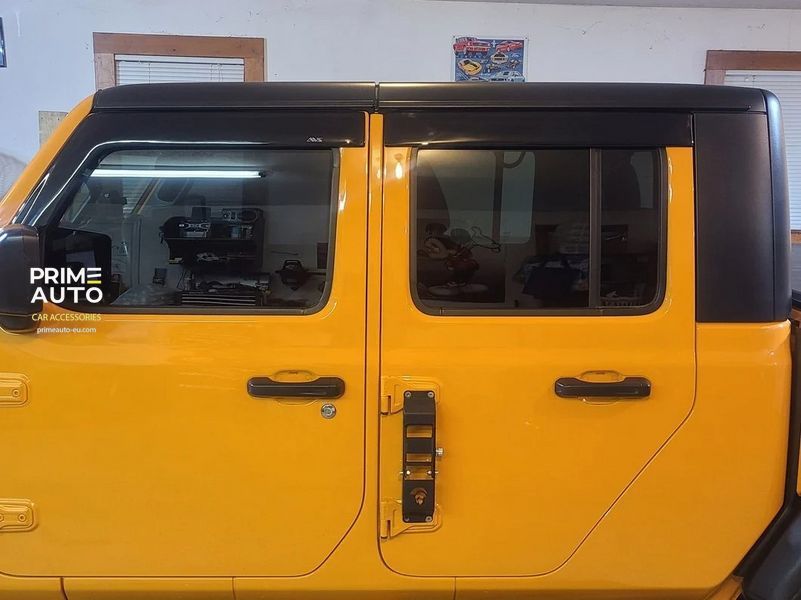 Owiewki do szyb samochodowych spoiwo LOW PROFILE 4 szt Jeep Gladiator 2024 + ciemny dymny Husky Liners 2854066