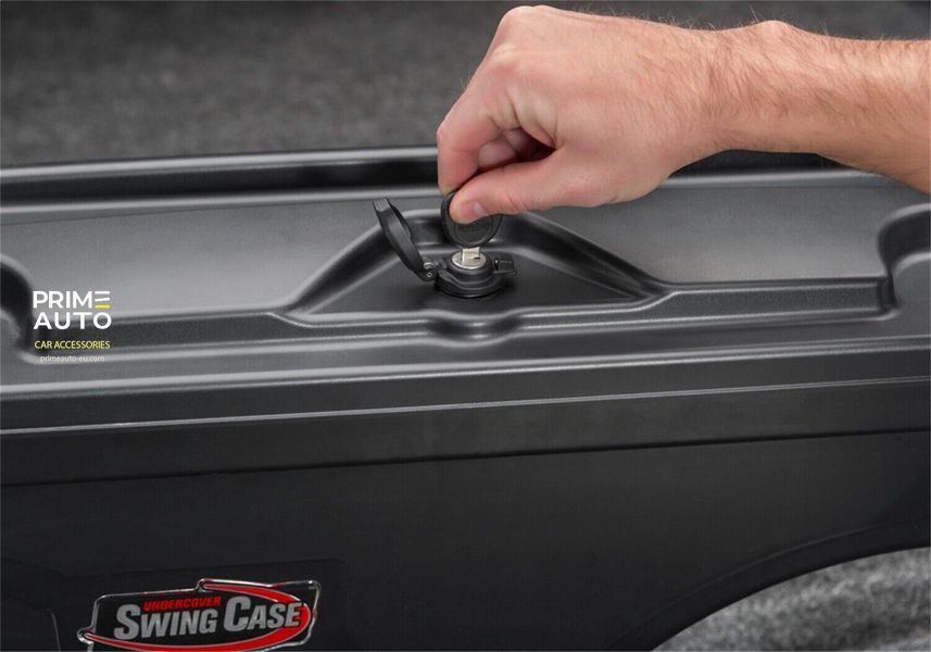 Skrzynia narzędziowa Swing Case na skrzynię ładunkową po stronie kierowcy Toyota Tundra 2007 + UnderCover SC400D