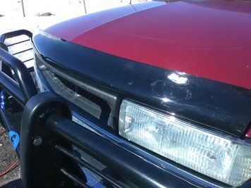 Hood Deflector GMC Envoy 1998-2001 Bugflector Dark Smoke AVS 22036