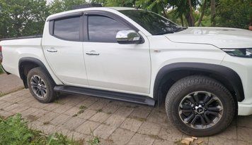 Przedłużacze nadkoli OE style Mitsubishi L200 2019 + EGR FF226261