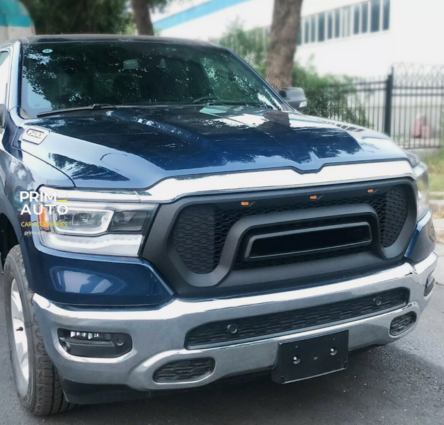 Решетка радиатора передняя с подсветкой Rebel Ram 1500 2019-2020 черный China 175566706314 фото