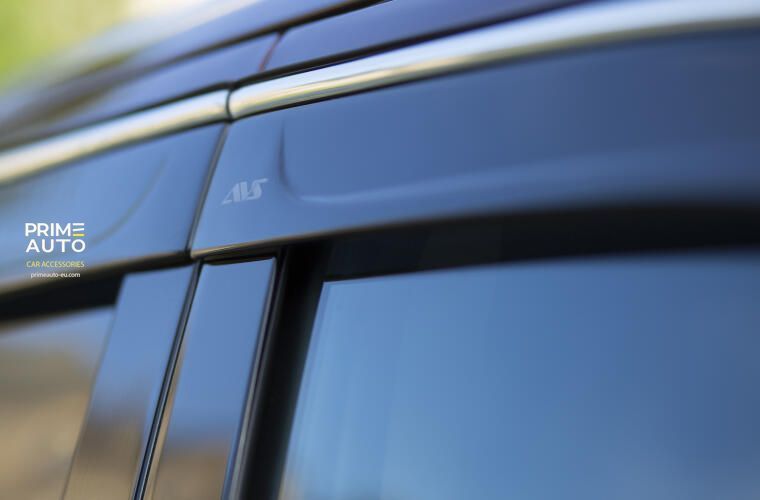 Window Deflectors 4 pcs Set Toyota Rav4 2019-2025 VENTVISOR LOW PRO With Chrome Trim AVS 794056
