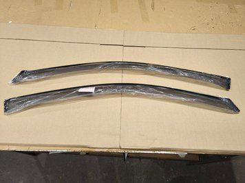 Owiewki do szyb samochodowych prz&oacute;d Toyota Corolla 2006 - 2013 Toyota PZ451-E3530-00