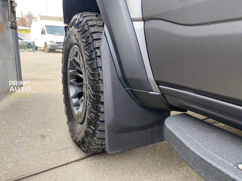 Błotniki przednie 2 szt Ram 1500 RHO 2025-2026 WeatherTech 110137