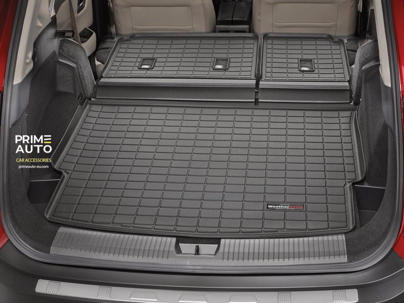 Mat do bagażnika czarny na oparciach siedzeń 3D High Performance GMC Yukon/Denali 2015-2020 czarny WeatherTech 401731IM