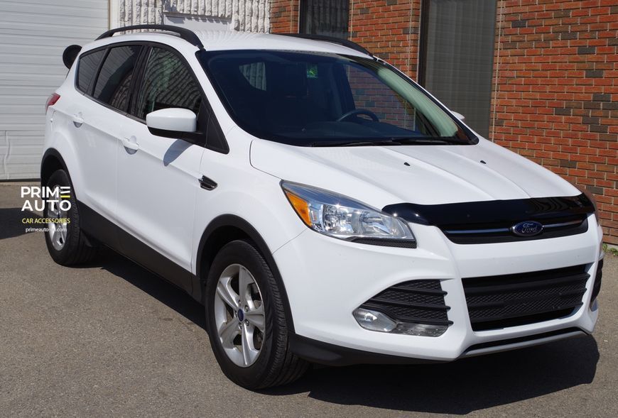 Deflektor maski Ford Escape 2013-2016 gładki FormFit RFF014
