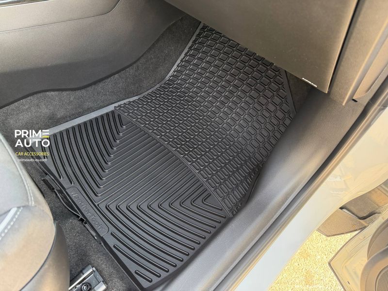 Dywaniki gumowe prz&oacute;d Chevrolet TrailBlazer 2021 - 2026 czarny WeatherTech W556
