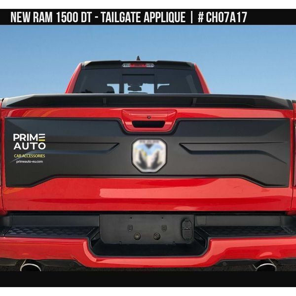 Накладка на задний борт RAM/Dodge Ram 2500 2019-2023 черный AIR DESIGN CH07A17 CH07A17. фото