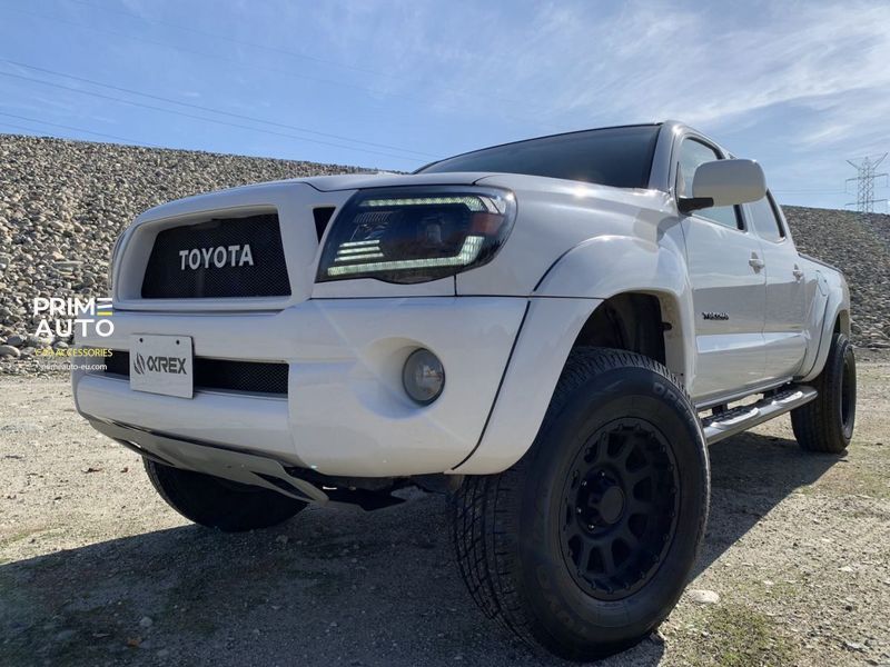 Lampy przednie Toyota Tacoma 2005-2011 PRO seria czarny AlphaRex 880738