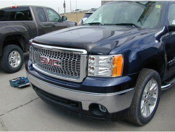 Дефлектор капота GMC Sierra 1500 2007-2013 гладкий FormFit HD23A07 HD23A07 фото