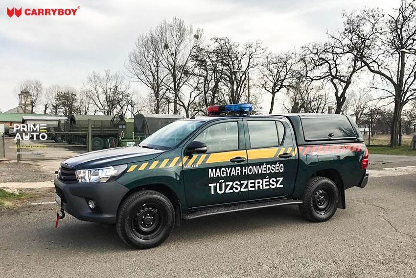 Hardtop Toyota Hilux 2026 + Workman series Carryboy CTTD-WM