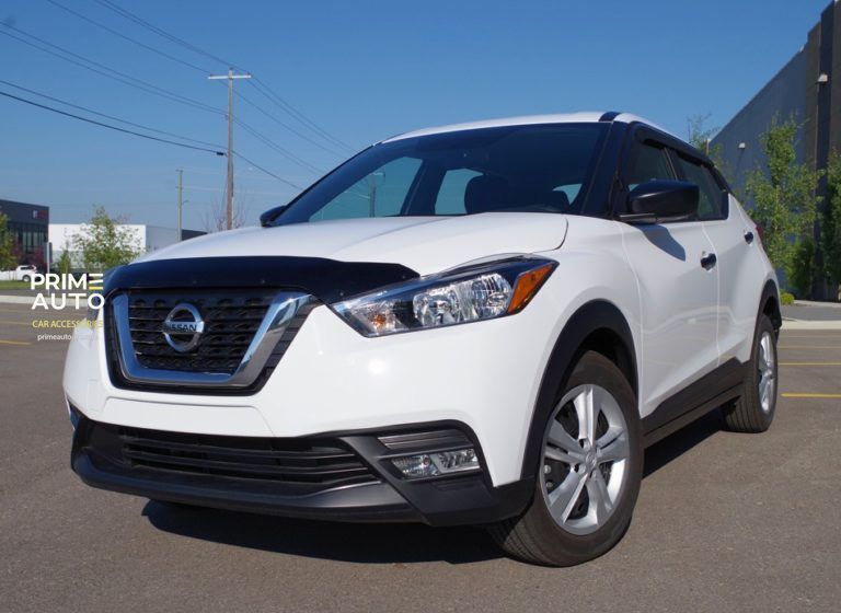 Deflektor maski Nissan Kicks 2018-2025 gładki FormFit HD13K18