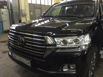 Hood Deflector Toyota Land Cruiser 200 2016 - 2021 Toyota PW421-60000