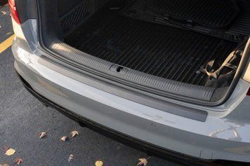 Nakładka na tylny zderzak plastikowy Audi A4/S4 2020-2024 czarny WeatherTech BP0171