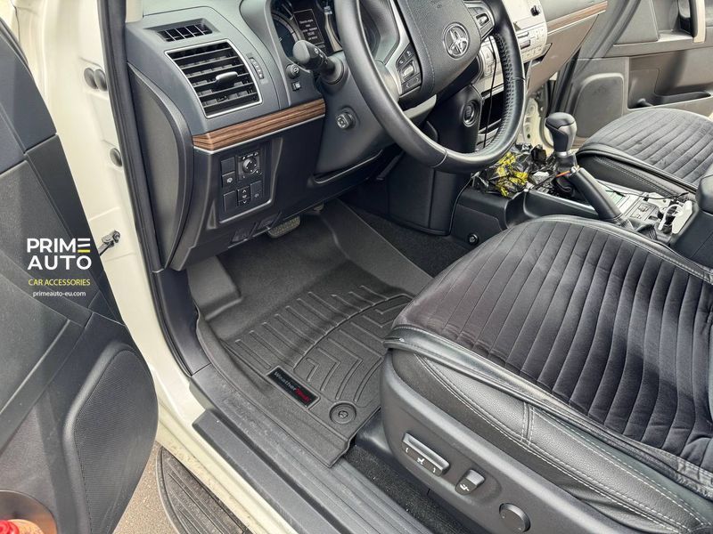 Килими автомобільні 3D Лайнери передні Toyota Land Cruiser Prado 150 2021 - 2024 чорний WeatherTech 4415461 4415461 фото