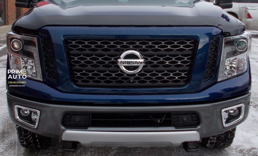 Deflektor maski Nissan Titan 2016-2021 gładki FormFit HD13M16