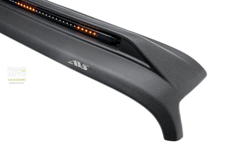 Deflector capota Cu bandă LED cu semnalizatoare Jeep GLADIATOR 2020- 2025 Aeroskin Lightshield PRO negru mată AVS 953156