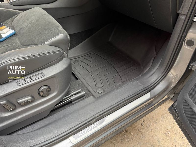 Dywaniki gumowe 3D Liners High Performance prz&oacute;d SEAT Tarraco 2018 - 2024 czarny WeatherTech 449891IM