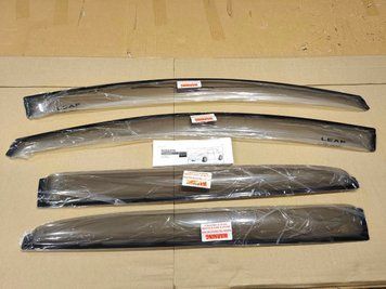 Owiewki do szyb samochodowych prz&oacute;d+tył num 4 Nissan Leaf 2013 - 2017 Nissan KE8003N010