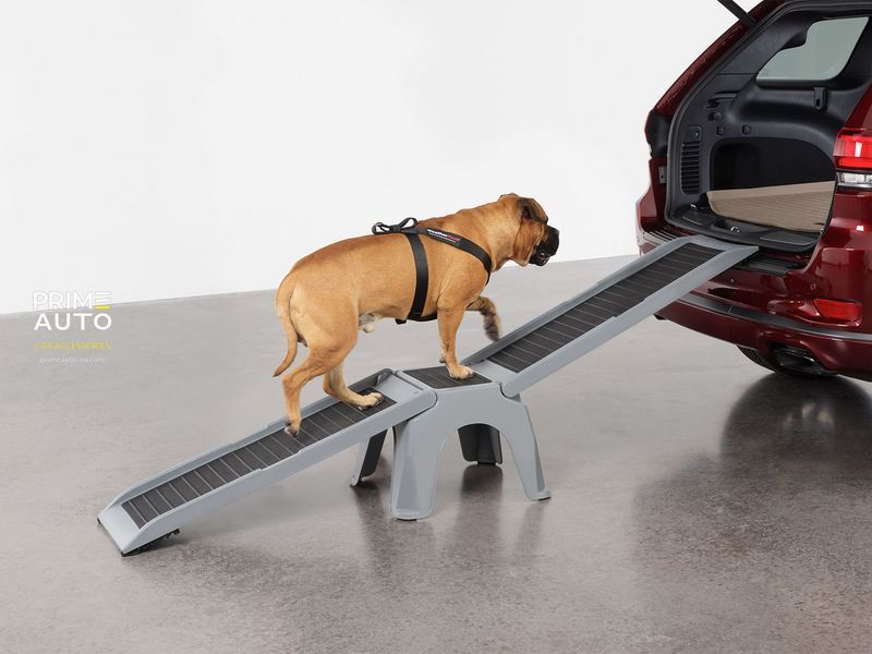 Легкий пандус для домашніх тварин WeatherTech 8A1EZRAMP 8A1EZRAMP фото