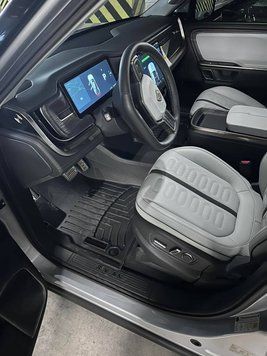 Covorașe cauciuc 3D Liners faţă Rivian R1T 2022 - 2024 negru WeatherTech 4417341