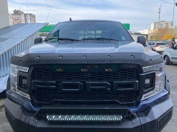 Deflektor maski teksturowane czarny Tough Guard Ford F-150 2015-2020 TG8A15