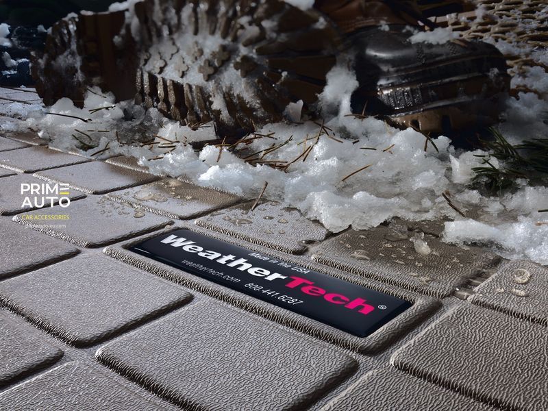 Mat do bagażnika za 1-m rząd Jeep Wrangler JK 2015 - 2017 czarny WeatherTech 401055